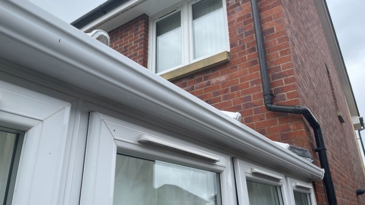 Roofline gutter and fascia cleaned in North Lanarkshire